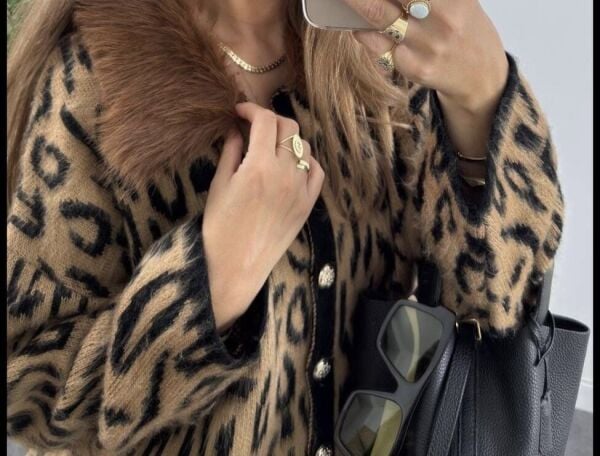 Yakası Kürk Detaylı Leopar Hırka standart - kırmızı